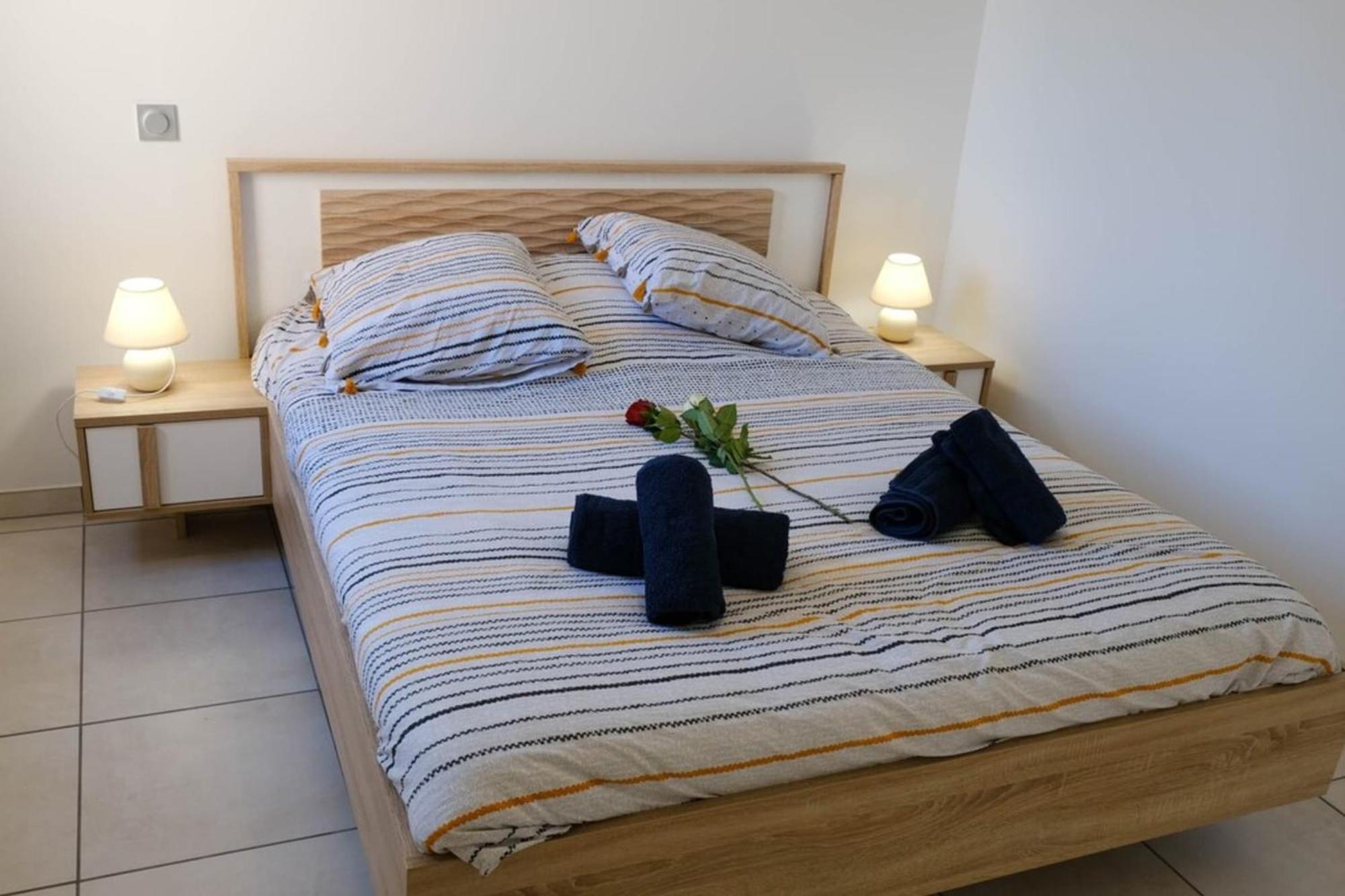 Enola - Sea View Terrace Parking - By Tgb Apartment Pietrosella ภายนอก รูปภาพ